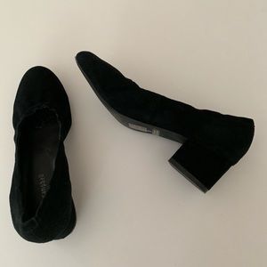 Jeffrey Campbell day pumps block heel